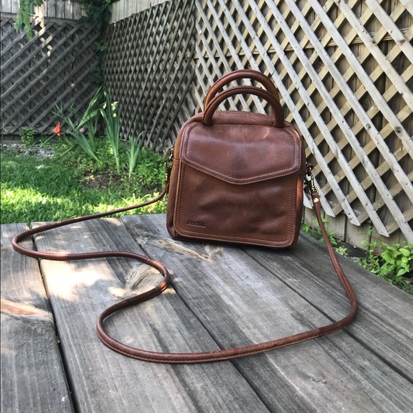 Fossil Handbags - Vintage Leather Fossil Bag
